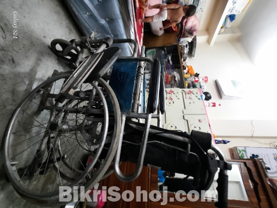 wheelchair